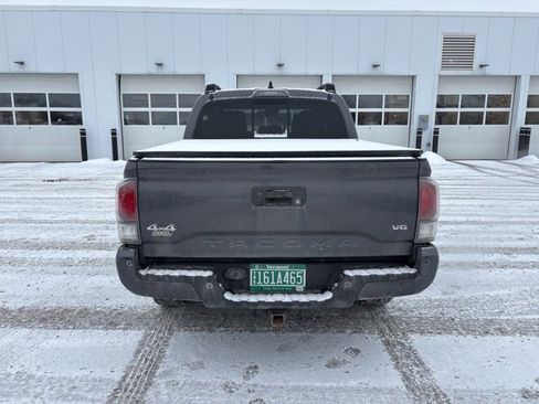 Used 2023 Toyota Tacoma Limited image 3