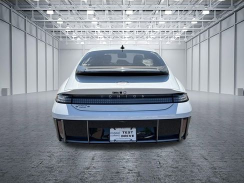 New 2025 Hyundai Ioniq 6 SEL RWD image 6
