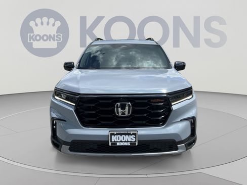 Used 2024 Honda Pilot TrailSport image 11