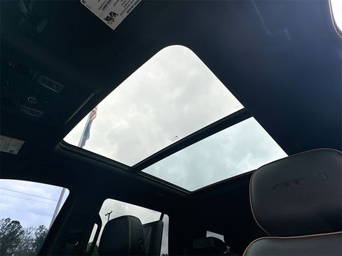 Used 2021 GMC Yukon AT4 w/ AT4 Premium Package image 11