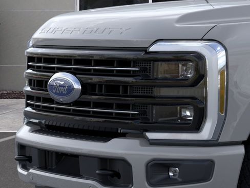 New 2026 Ford F250 4x4 Crew Cab Super Duty image 17
