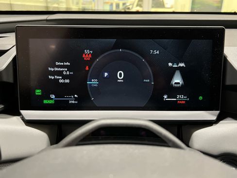New 2026 Toyota RAV4 XSE AWD/4WD image 23