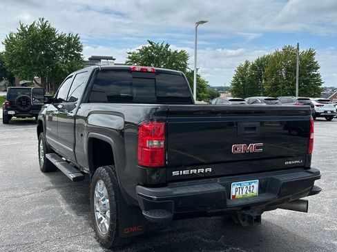 Used 2016 GMC Sierra 2500 Denali w/ Duramax Plus Package AWD/4WD image 5