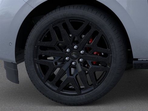 New 2026 Ford Expedition Max Platinum w/ Stealth Performance Package image 19