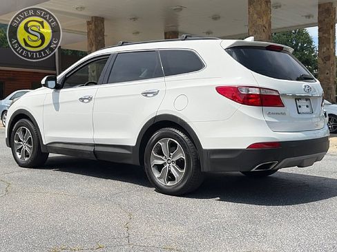 Used 2013 Hyundai Santa Fe GLS w/ Popular Equipment Pkg FWD image 4
