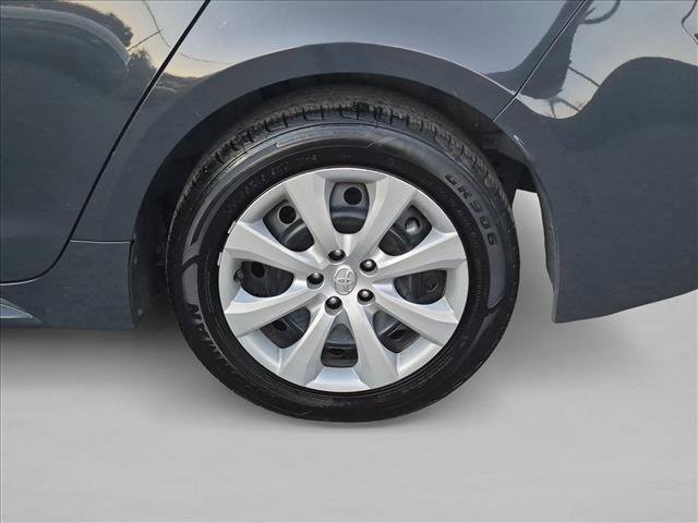 Used 2023 Toyota Corolla LE FWD image 22