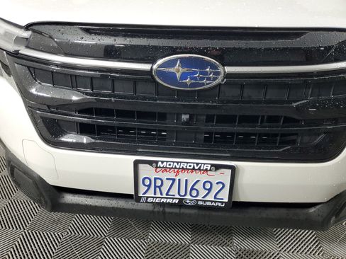 Used 2025 Subaru Forester Touring w/ Popular Package - Touring image 10