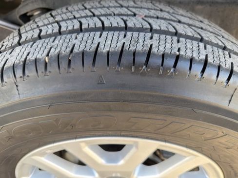 Used 2025 Toyota Tacoma SR image 28