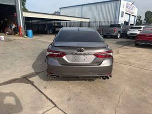Used 2023 Toyota Camry XSE FWD image 6