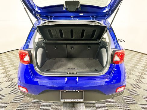 Used 2022 Hyundai Venue SEL image 30