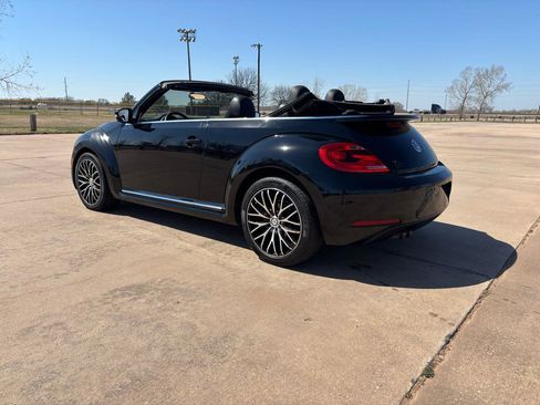 Used 2015 Volkswagen Beetle 1.8T image 40