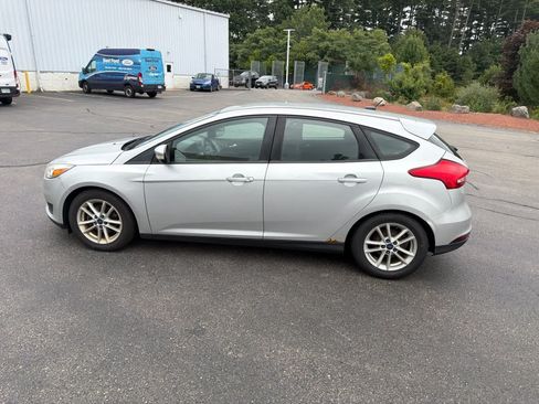 Used 2016 Ford Focus SE FWD image 10