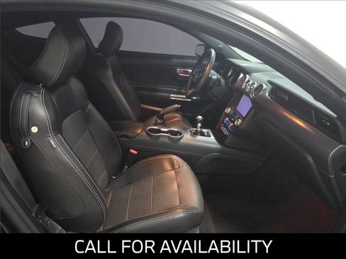 Used 2021 Ford Mustang GT Premium w/ GT Performance Package RWD image 9