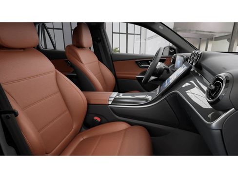 New 2026 Mercedes-Benz GLC 300 image 4