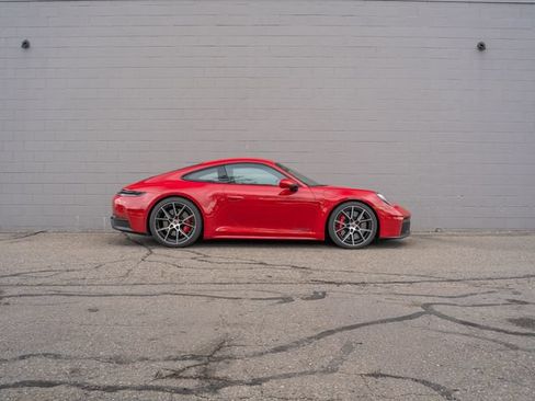 Certified 2025 Porsche 911 Carrera GTS RWD image 8