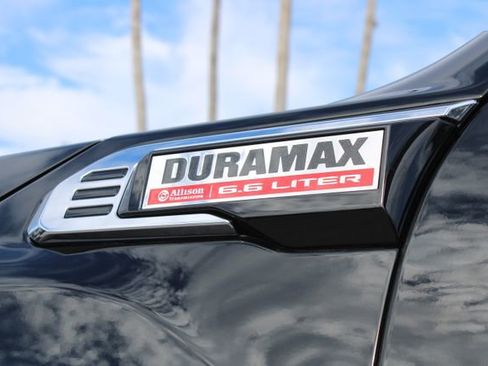 Used 2025 GMC Sierra 3500 Denali w/ Denali Reserve Package image 20