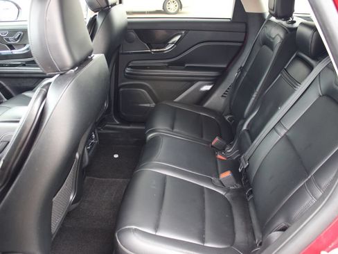 Used 2023 Lincoln Corsair FWD image 7