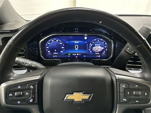 Used 2022 Chevrolet Silverado 1500 LT image 10