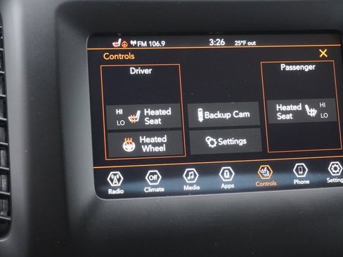 Used 2020 Jeep Cherokee Latitude Plus w/ Cold Weather Group image 26