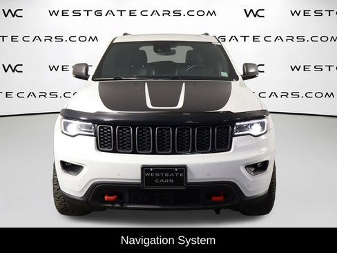 Used 2019 Jeep Grand Cherokee Trailhawk w/ Trailhawk Luxury Group AWD/4WD image 2