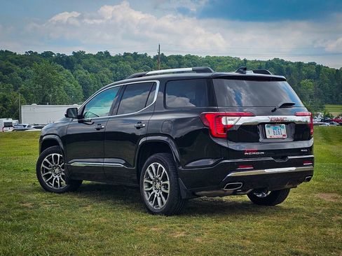 Used 2023 GMC Acadia Denali w/ Denali Technology Package AWD/4WD image 6
