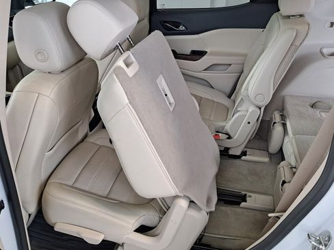 Used 2021 GMC Acadia Denali w/ Denali Technology Package image 31