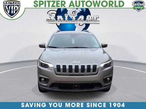 Used 2021 Jeep Cherokee Latitude Lux w/ Comfort/Convenience Group image 3