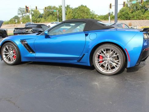 Used 2016 Chevrolet Corvette Z06 w/ 3LZ Preferred Equipment Group RWD image 13
