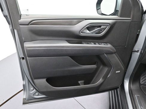 Used 2023 GMC Yukon AT4 image 9