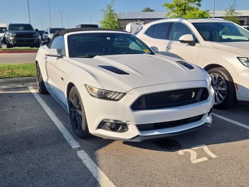 Used 2016 Ford Mustang GT Premium w/ Black Accent Package RWD image 4
