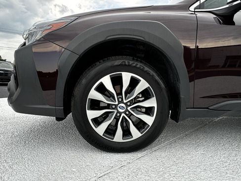 Used 2024 Subaru Outback Touring XT w/ Popular Package #2 AWD/4WD image 11