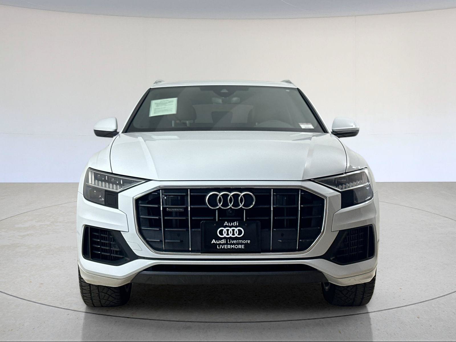 Used 2023 Audi Q8 Premium w/ Convenience Package AWD/4WD image 9