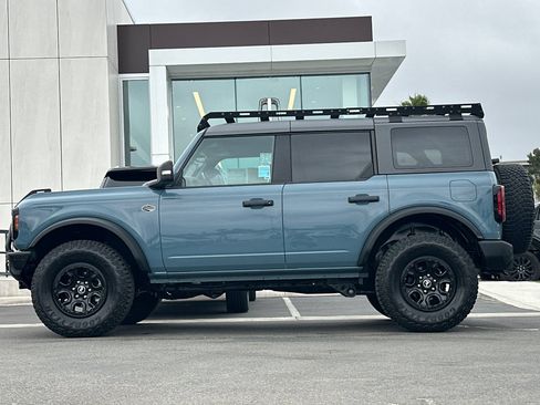 Certified 2022 Ford Bronco Wildtrak AWD/4WD image 6
