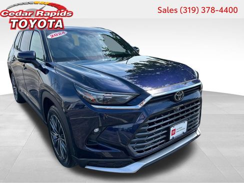 Certified 2024 Toyota Grand Highlander AWD Hybrid image 10