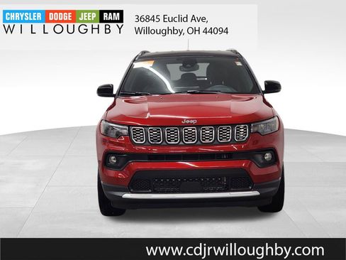 Certified 2025 Jeep Compass Limited image 2