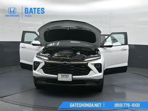 Used 2024 Chevrolet TrailBlazer ACTIV AWD/4WD image 54
