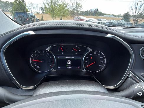 Used 2025 Chevrolet Blazer LT image 30