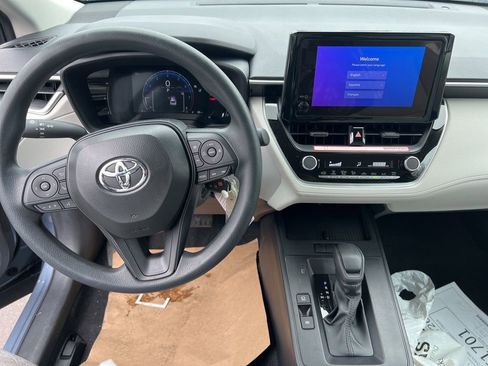 New 2026 Toyota Corolla Cross L image 6
