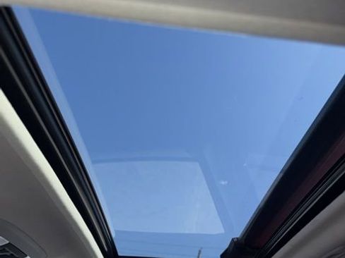 Used 2020 Subaru Crosstrek 2.0i Limited w/ Moonroof Package w/Navigation image 20