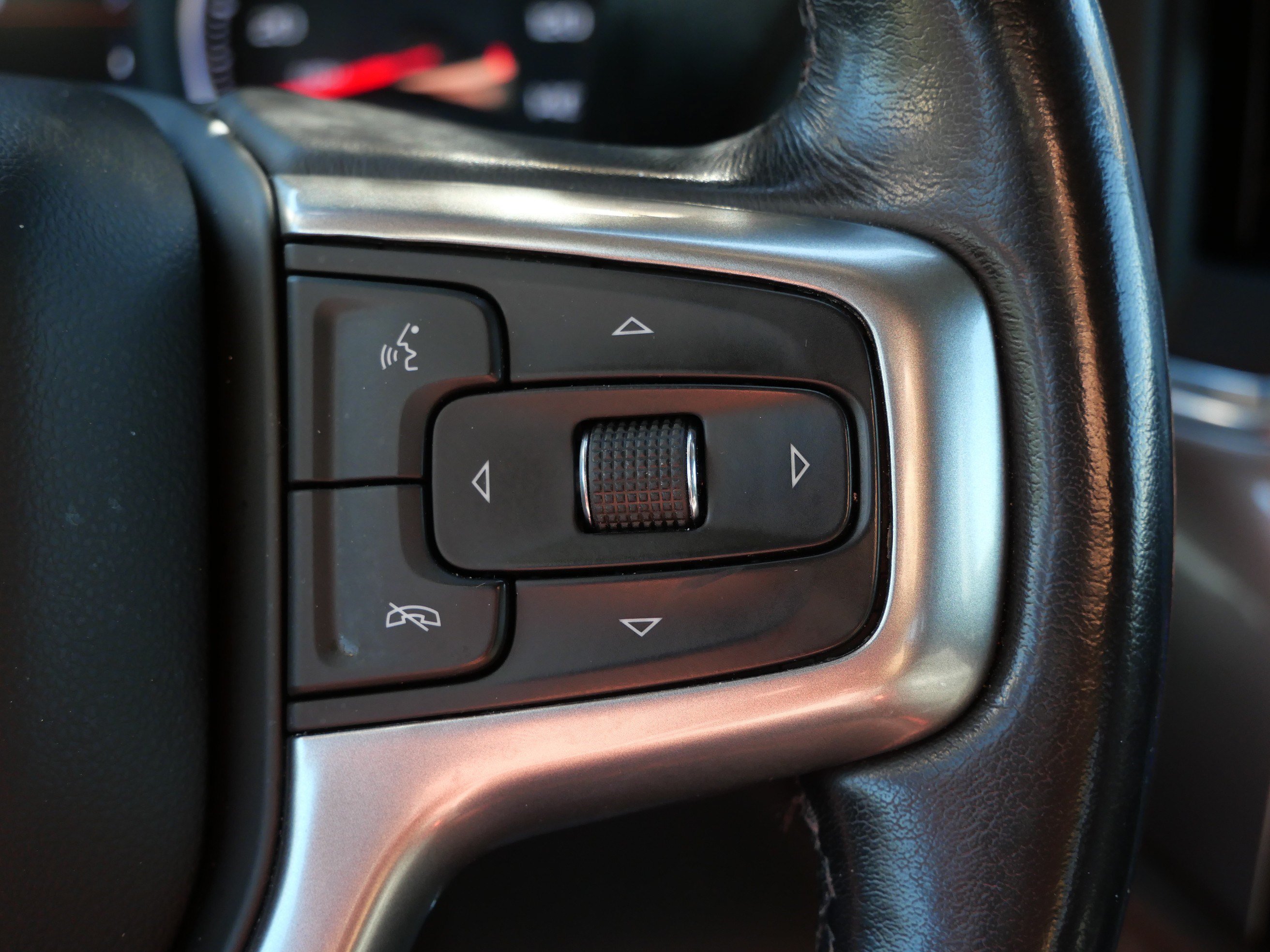 Used 2022 Chevrolet Silverado 1500 LT Trail Boss w/ LT Trail Boss Premium Package AWD/4WD image 29