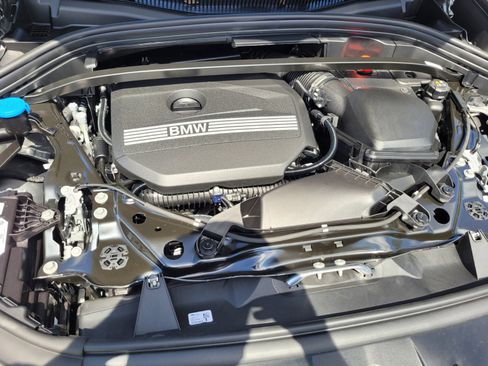 Used 2025 BMW X1 xDrive28i w/ Technology Package image 18