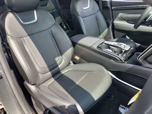 Used 2024 Hyundai Tucson Limited image 21