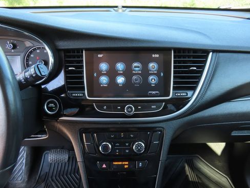 Used 2018 Buick Encore Preferred FWD image 15