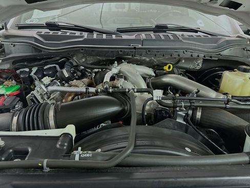 Used 2022 Ford F250 Lariat w/ Chrome Package AWD/4WD image 31