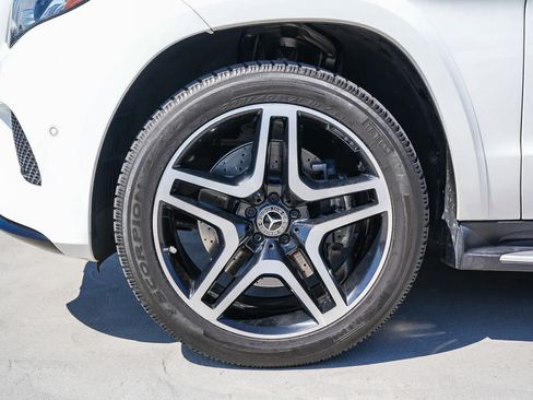 Used 2019 Mercedes-Benz GLS 550 4MATIC image 11