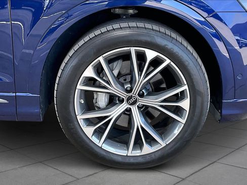 Used 2023 Audi Q8 Premium Plus w/ Premium Plus Package image 10