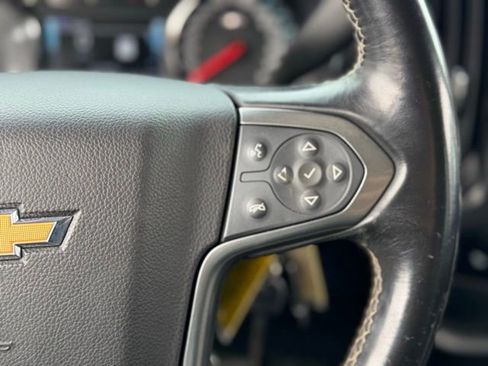 Used 2019 Chevrolet Silverado 2500 LT w/ Custom Sport Edition image 24