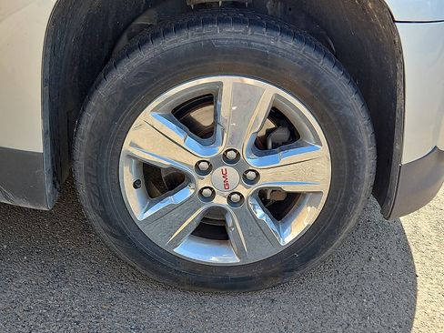 Used 2014 GMC Terrain SLT FWD image 2