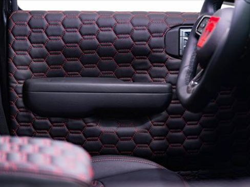 Used 2026 Jeep Wrangler Unlimited Sport image 23