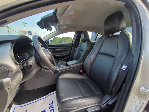 Used 2025 MAZDA MAZDA3 s FWD image 25